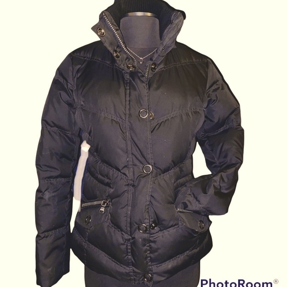 Esprit| Black Puffer Jacket With Removable Hood & Faux Fur. Small - Picture 8 of 8